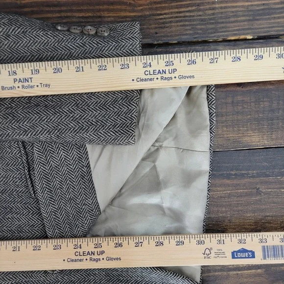 Peterborough Row Men's‎ Sport Coat Blazer Two Button Herringbone Soft Wool 40R